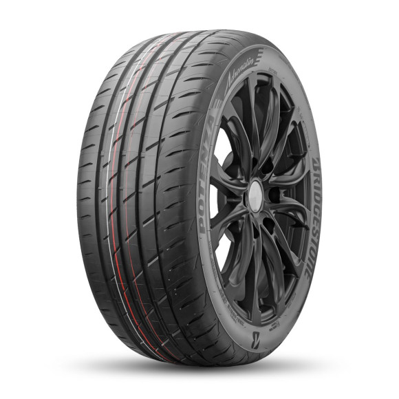 Шины Bridgestone  255/35/18  W 94 Adrenalin RE004