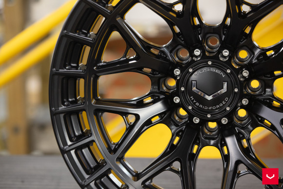 Диски Vossen HFX-1 22x10, Цвет: Satin Black (8 болтов) Диски Vossen HFX-1 22x10, Цвет: Satin Black (8 болтов)