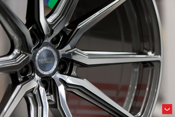 Диски Vossen HF-3 19x8.5 Gloss Graphite Polished Диски Vossen HF-3 19x8.5 Gloss Graphite Polished